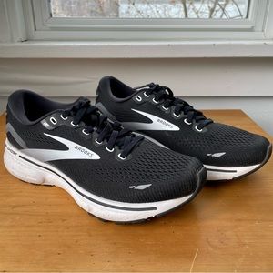 Women’s Brooks Ghost 15